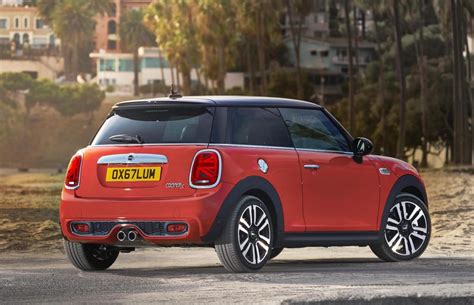 2018 mini revealed with added tech, new 7spd dual-clutch option