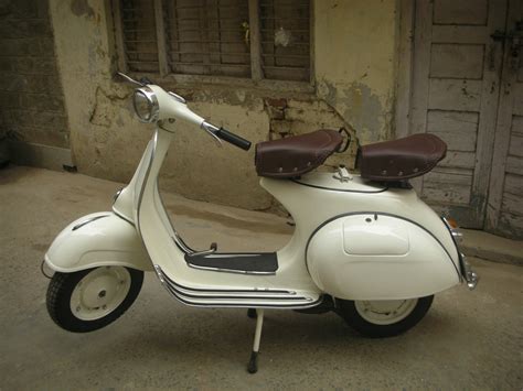 The world of vespa px owners and fans. VESPA SCOOTER, PX 150 CC NEW ENGINE 1965 CREAM COLOR