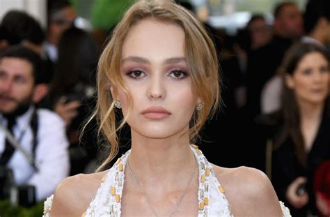 Lily Rose Depp Goes Topless For Revealing ‘cr Fashion Book Shoot See The Pics