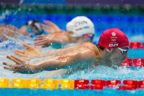 Great Britain Wins Mixed 4x100 Meter Swimming Relay