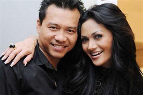 Putri penyanyi anang hermansyah, yakni aurel hermansyah baru menyadari bahwa perintah ayahnya untuk berlatih vokal sangatlah bermanfaat. Dulu Diselingkuhi Mantan Istrinya yang Jatuh Cinta ke ...