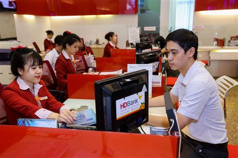 This is important, since a high rating over time implies lower funding costs and more business opportunities in the international capital markets. Vietnamese banks ranked among 500 strongest in region