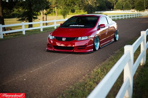 Jdm Red Honda Civic With Nice Stance And Blue Rims — Gallery
