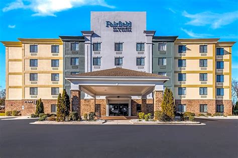 Fairfield Inn And Suites By Marriott Greensboro Coliseum Area Greensboro