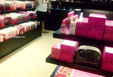 Located in mid valley megamall, the boutique has been launched by the us brand's regional partner valiram group, which is also behind victoria's secret stores in macau, bali and singapore, (but not hong kong and mainland china). Victoria Secret is now at Pavilion, Kuala Lumpur ...