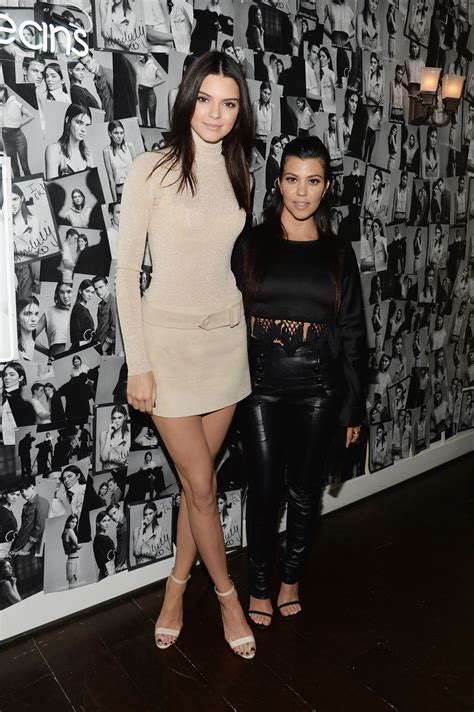 This Is The Height Difference Between Kendall Jenner And Kourtney