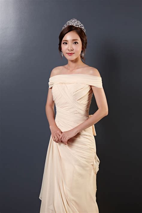 + body measurements & other facts. Dara for "Missing Korea"