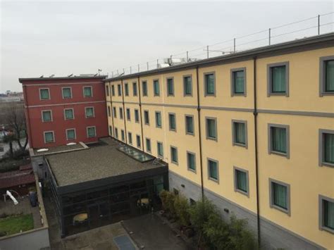 Rooms come with modern furniture and mostly wood floors. BEST WESTERN Falck Village Hotel - UPDATED 2017 Reviews ...