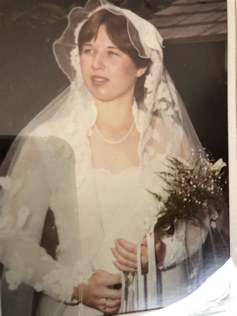 Priscilla Of Boston Preowned Wedding Dress Save 88 Stillwhite