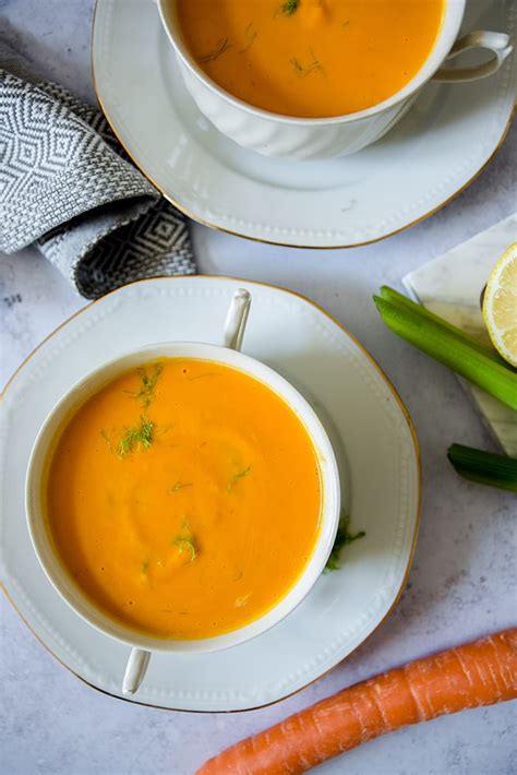 Karotten - Kürbis - Ingwer - Suppe mit Fenchel und Apfel