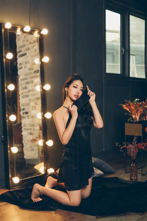 Jung Yuna Lingerie Set ~ Cute Girl Asian Girl Korean Girl