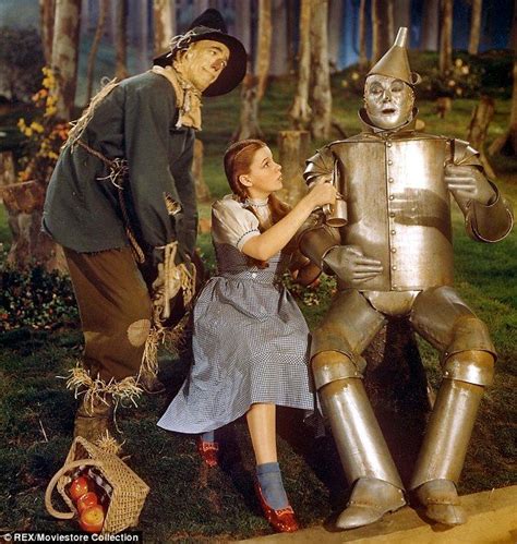 The Wizard Of Oz Dorothy And Scarecrow