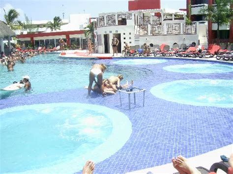 Entrance Picture Of Temptation Resort Spa Cancun Cancun Tripadvisor