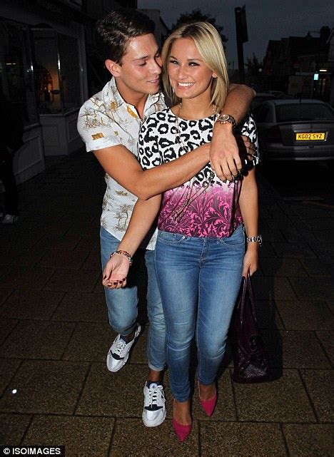 towie sam faiers and joey essex enjoy a meal together ahead of their million pound drop
