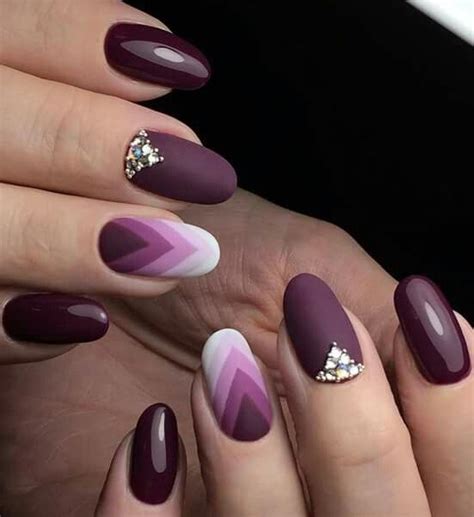 Uñas decoradas acrilicas uñas bonitas decoradas uñas arcoiris uñas multicolor uñas veraniegas uñas color mate uñas color pasteles uñas acrílicas de colores uñas acrílicas simples. Uñas color vino 2018 | Uñas 2018