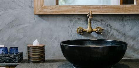 Prezzi un vantaggio della resina è il suo ridottissimo spessore. La resina per le pareti del bagno | ResinSystem Italia