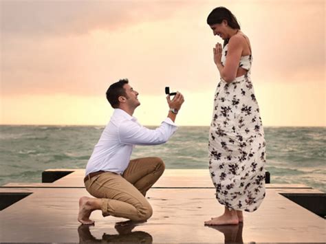 Avoid These Five Mistakes While Proposing The Person You Love Times