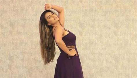 Bhojpuri Actress Akshara Singhs Alleged Intimate Viral Mms Video