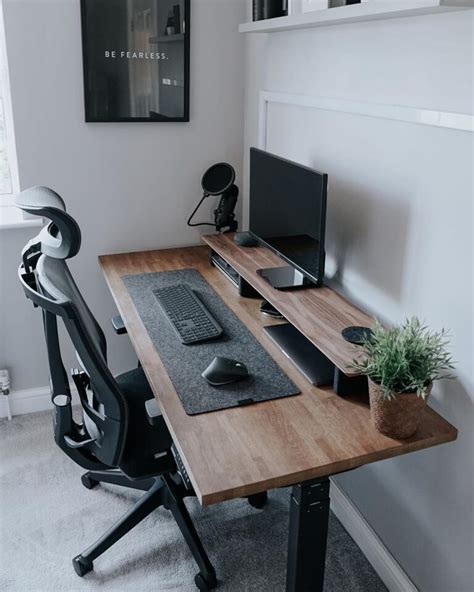 Minimalist Office Setup Ideas The Color Scheme Relies Heavily On Gray With Various Bright
