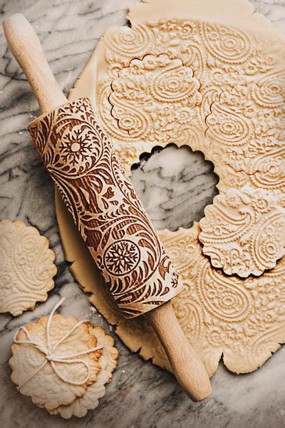 Embossed Holiday Rolling Pins Sugar And Cotton