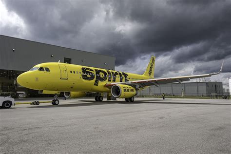 Airbus Delivers First Us Produced A320 To Spirit