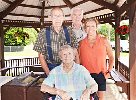 AT THE WELL: Glenwood celebrates with annual festival - The Troy