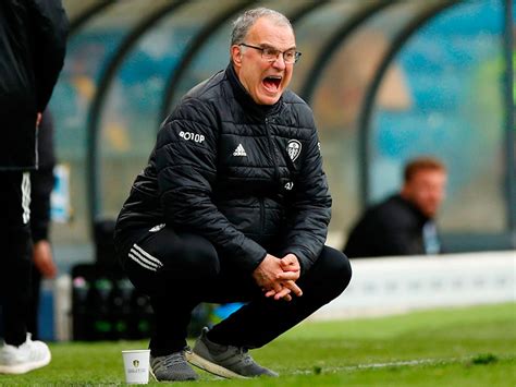 Marcelo Bielsa Nominado Para Mejor Dt De La Temporada Por La Premier