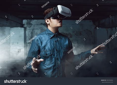 850 Scary Virtual Reality Images Stock Photos And Vectors Shutterstock