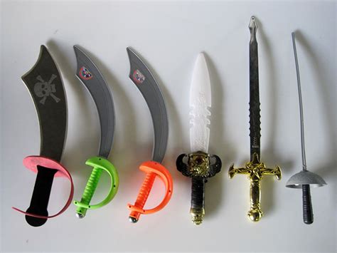 Toy Plastic Swords Assorted Artappel