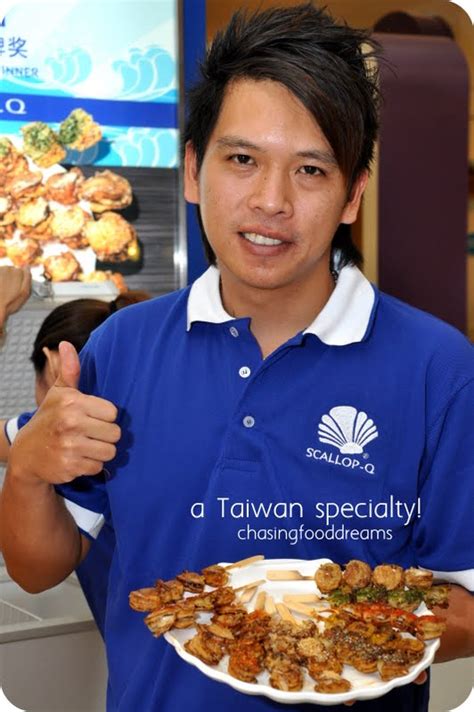 In addition, they are 800 hotel rooms available in two hotels; CHASING FOOD DREAMS: Scallop-Q, KL Festival City Mall ...