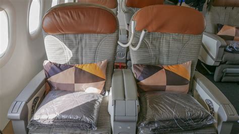 Review Etihad Airways Business Class Abu Dhabi To London A380