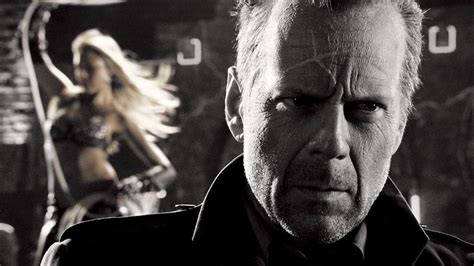 Sin City Movie Review The Austin Chronicle