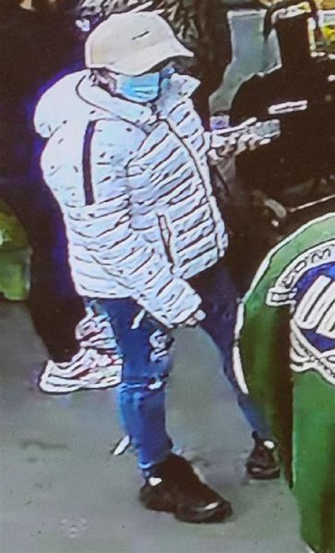 Nypd 109th Precinct On Twitter 🚨wanted🚨 On 1223 The Pictured Suspect Stole A Wallet From