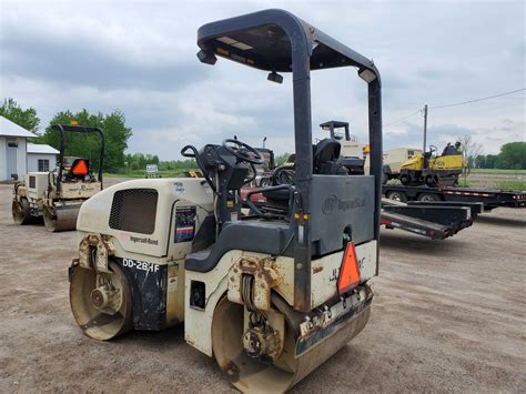 '02 Ingersoll Rand DD28 Roller