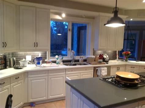 Refinishing your kitchen cabinets is a good way to liven up your living space and increase the value of your home. Kitchen cabinets sanded, stripped, refinished & repainted ...