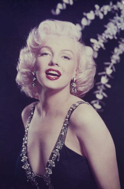 100 Never Before Seen Photos Of Marilyn Monroe Are About To Hit The