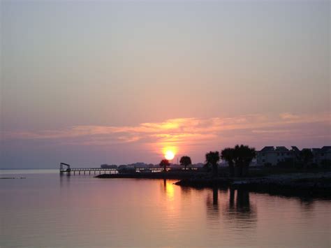 Sunrise Over Santa Rosa Sound Pensacola Beach Fl Easter Sunrise