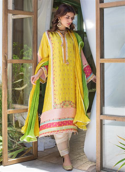 We did not find results for: Latest Pakistani Lawn Brands Designer Dresses Collections 2019