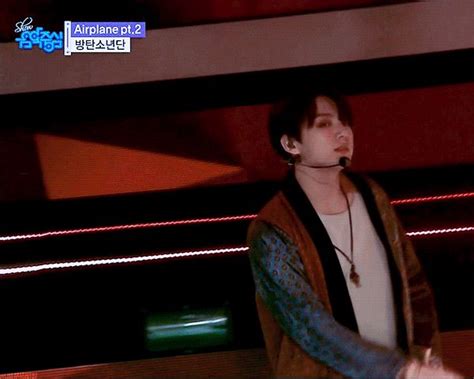 180526 Jungkook [comeback Stage] Bts Airplane Pt 2 방탄소년단 Airplane Pt 2 Show Music Core