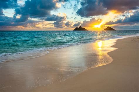 Sunrise At Lanikai Beach In Kailua Oahu Hawaii Stock Image