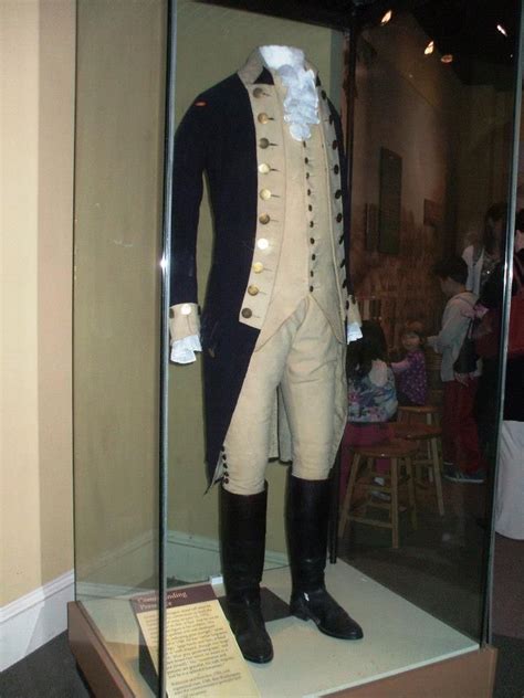 General George Washingtons Revolutionary War Uniform At