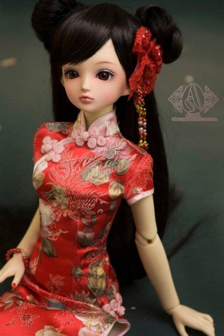 Chinese Dolls