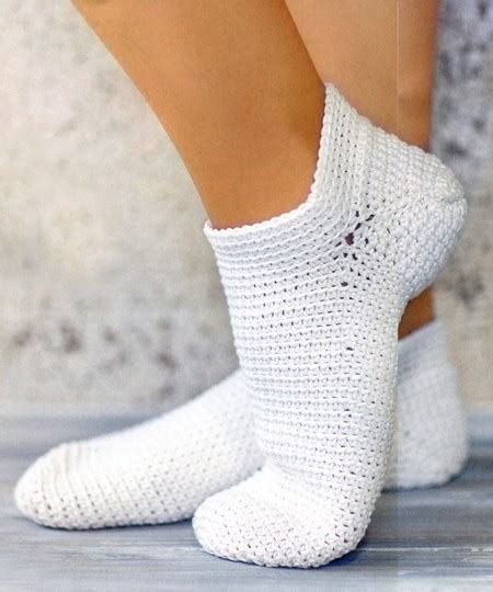 Crochet White Socks Free Crochet Pattern — Craftorator