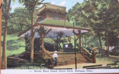 File Bandstand Png Encyclopedia Dubuque