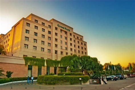 Hotel green park pune has evolved from a small restaurant in the 90's to a landmark location in the present day pune. Hotel Green Park, Vadapalani. | Urban area, Bay of bengal ...
