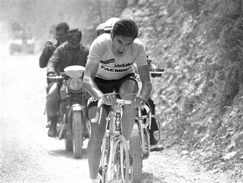 Édouard louis joseph, baron merckx ( nederlandsk: Eddy Merckx EM525 Italia 50 » Element.ly