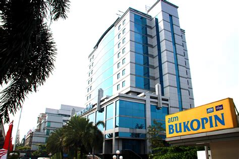 • the largest commercial bank in korea, with more than 26 million customers, 1,533 branches nationwide, and us$208 billion in total assets as of 31 dec 2008. KB Kookmin Bank to acquire 67% stake in Indonesia's Bank ...