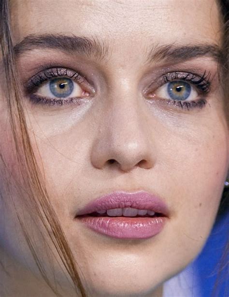 Celebritycloseup Emilia Clarke Beauty Face Celebrity Makeup
