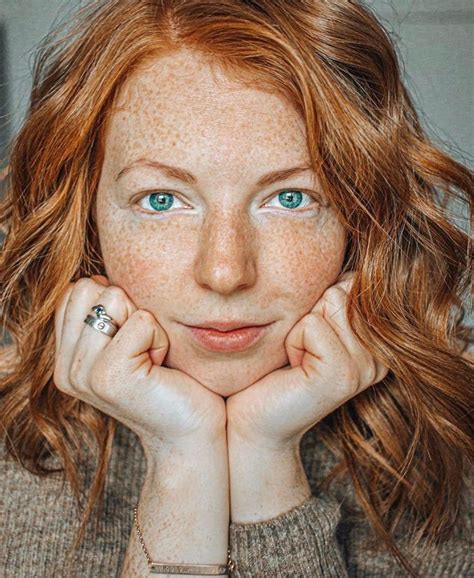 All Time Redheads — Emerald Green Eyes Beautiful Red Hair Beautiful