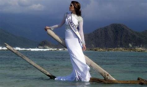 Beauty Queen Martyred In Venezuelan Protests World News Uk